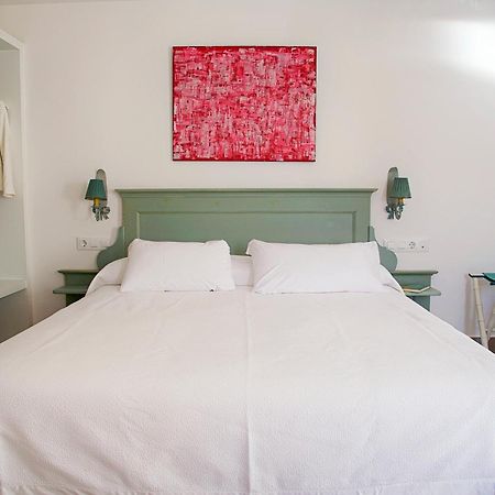 Overland Suites Catedral Севилья Экстерьер фото