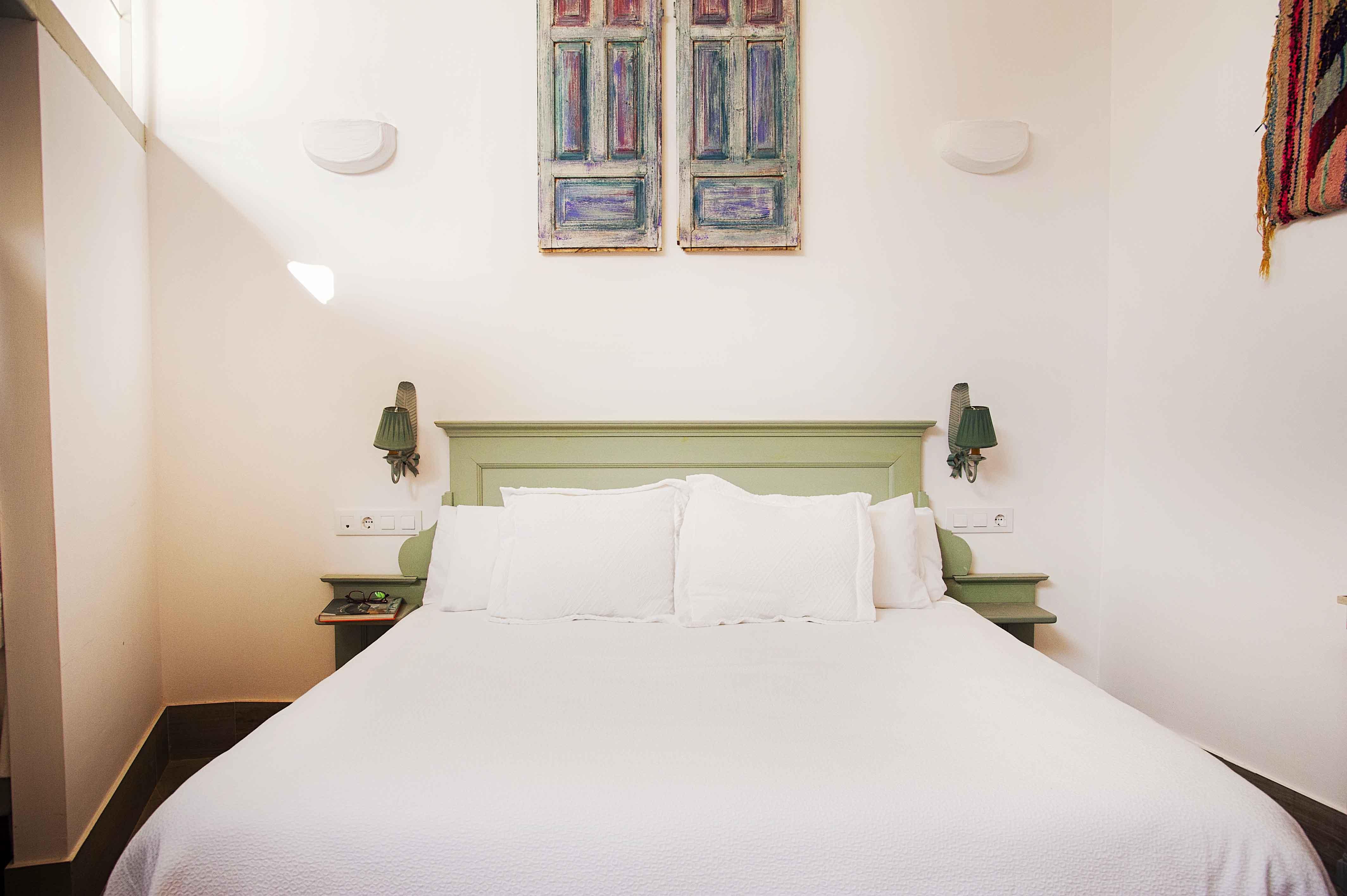 Overland Suites Catedral Севилья Экстерьер фото