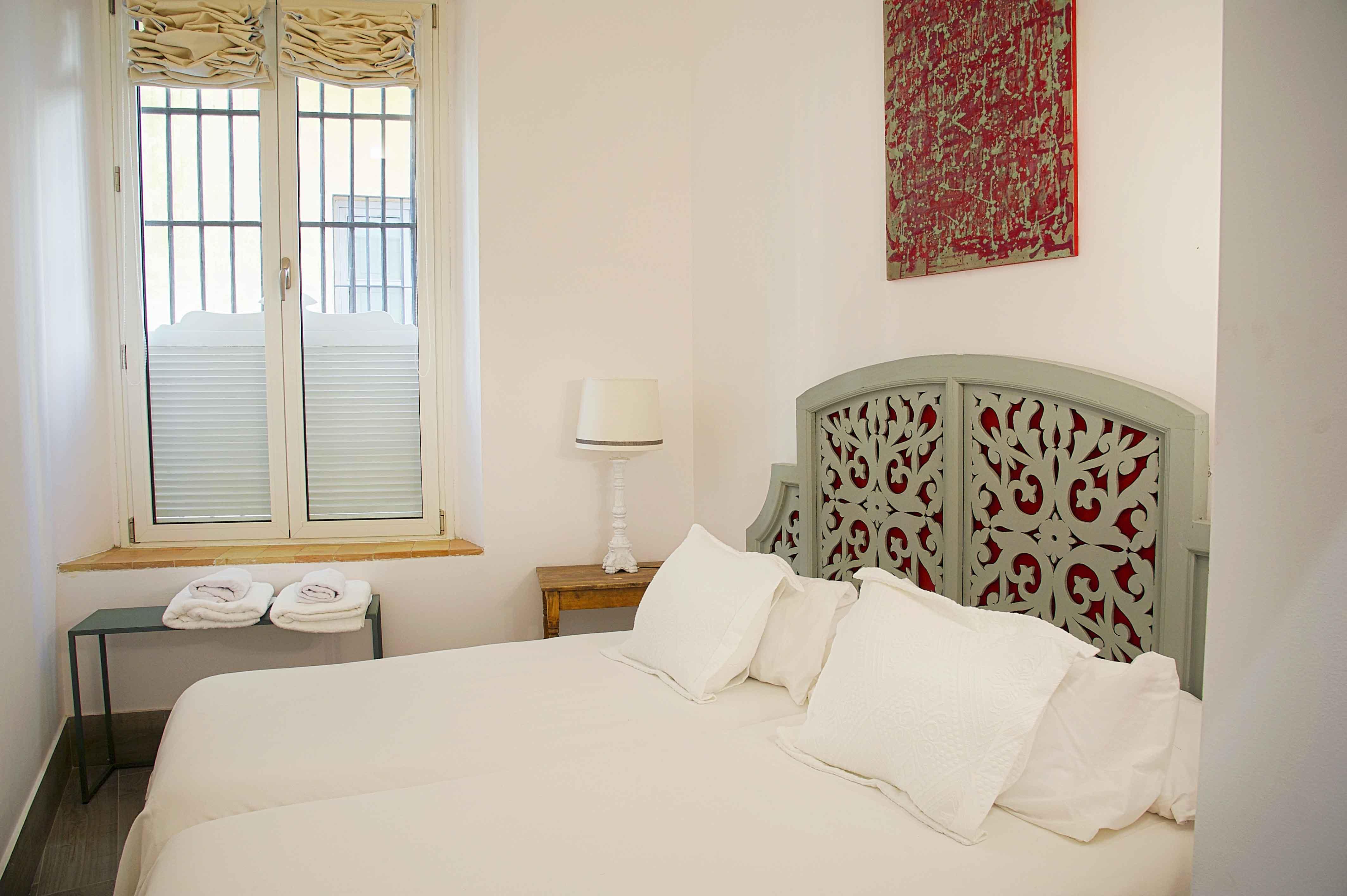 Overland Suites Catedral Севилья Экстерьер фото
