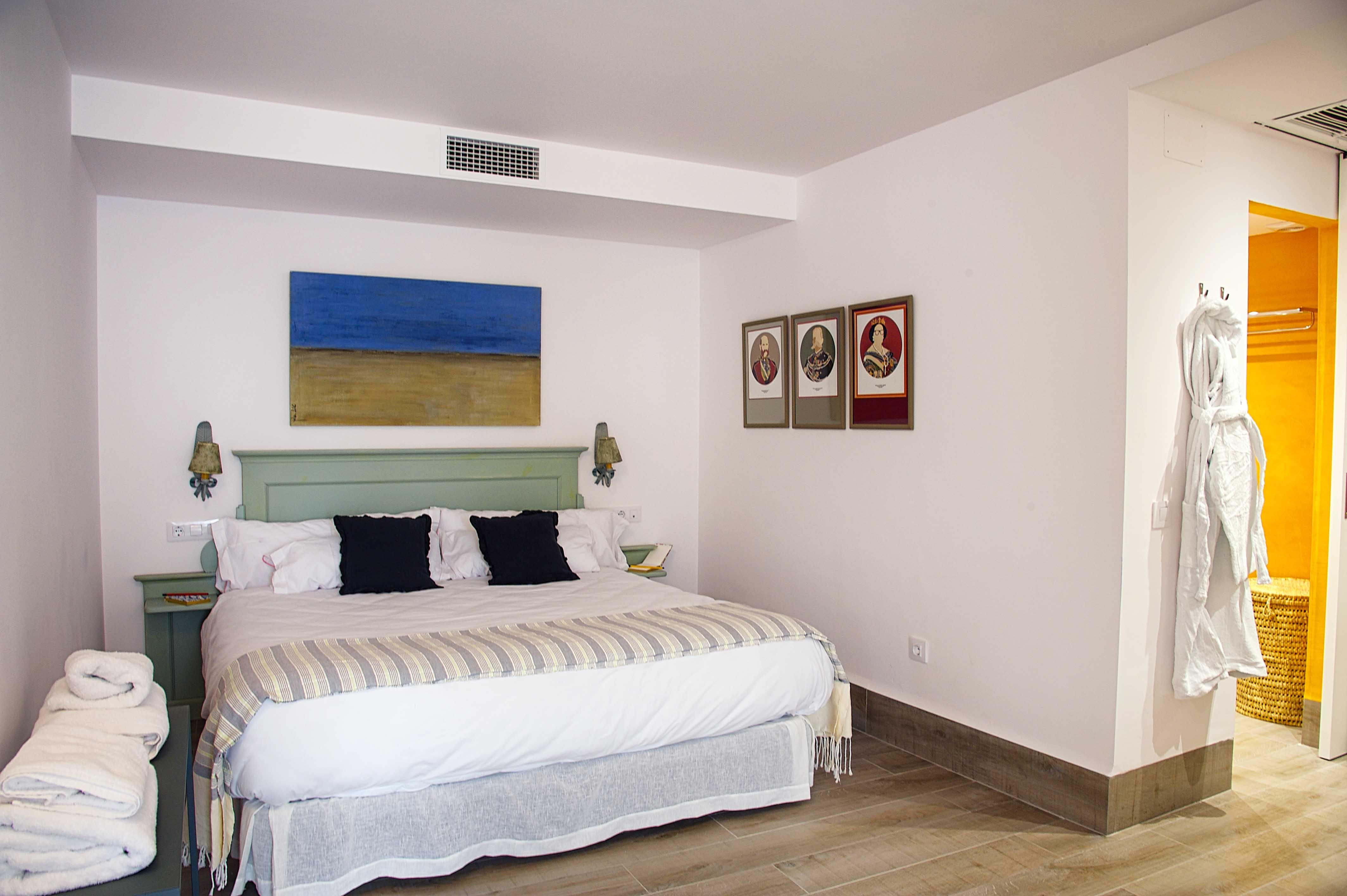Overland Suites Catedral Севилья Экстерьер фото